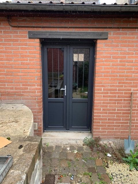 Installation fenêtre et porte a Lille - First Fenetre